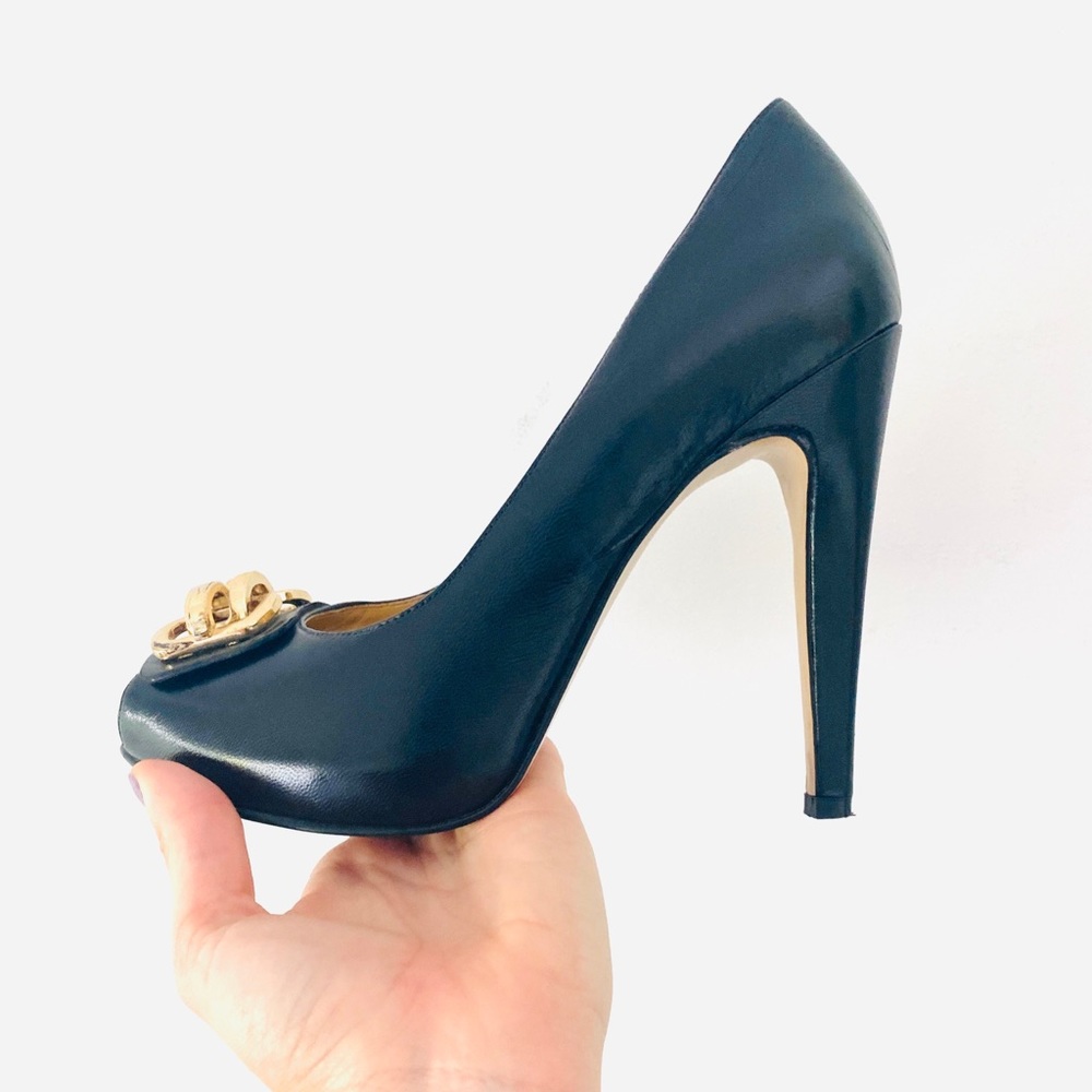 Nine West Black Platform leather pumps